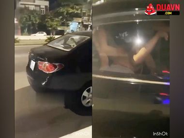 Đà Nẵng – Nứng quá dừng ô tô địt nhau giữa đường